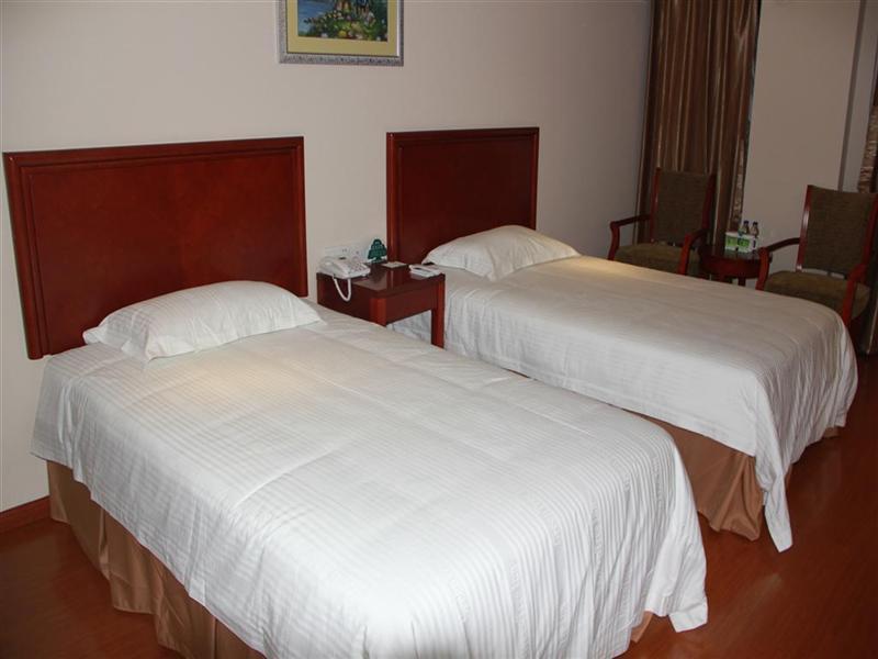 Greentree Inn Zhejiang Jiaxing Zhongan Business Hotel 部屋 写真